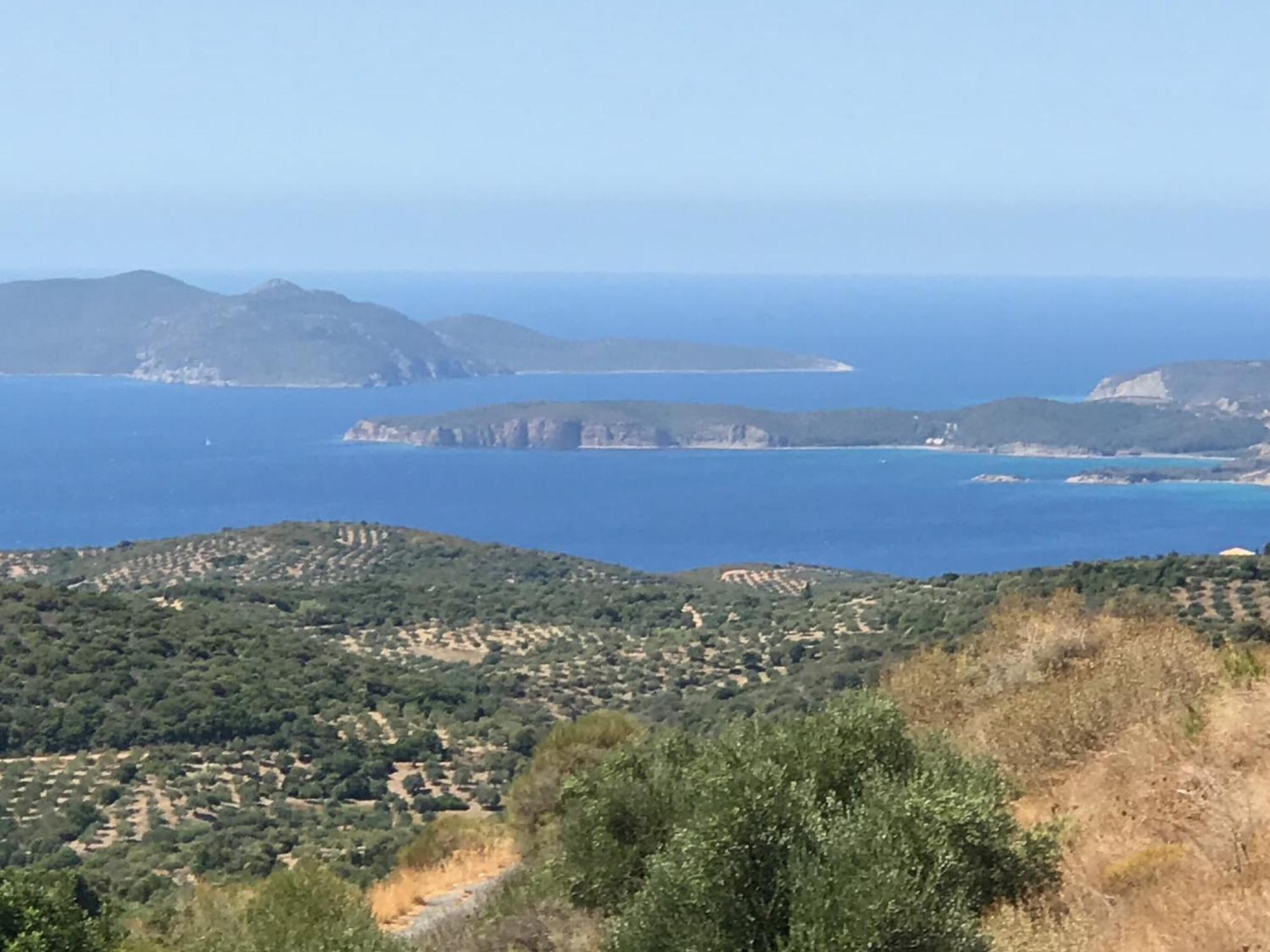 Luxurious Villa In Peloponnese With Swimming Pool Kamária Exterior foto